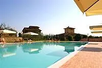 Üdülőközpont Fontebussi Tuscan 2*